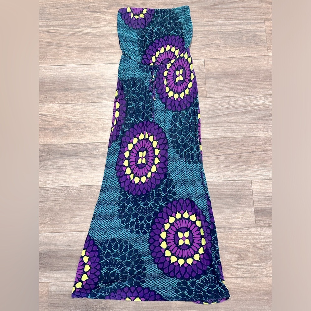 Old Navy Blue and Purple Medallion Strapless Maxi Dress Size Small Petite - Picture 3 of 9